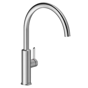 Iris kjøkkenkran i krom – klassisk og blank finish til nordiske kjøkken - uten avstenging for oppvaskmaskin.