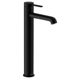 Iris høy servantkran i sort matt – moderne og stilren til bolleservant.